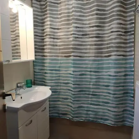 Stelisioanna Apartment *